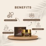 KUMKUMADI AYURGLOW CREAM BANNER WITH ITS BENEFITS LISTED ON THE PRODUCT